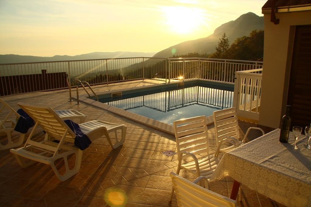 Holiday Home Urlovic Gruda 部屋 写真