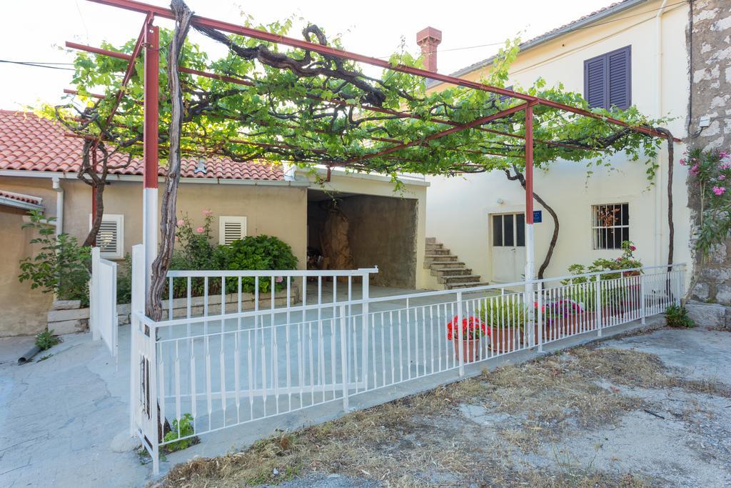 Holiday Home Urlovic Gruda エクステリア 写真