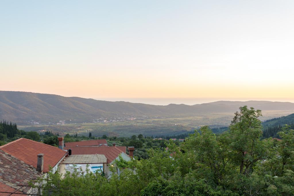 Holiday Home Urlovic Gruda エクステリア 写真