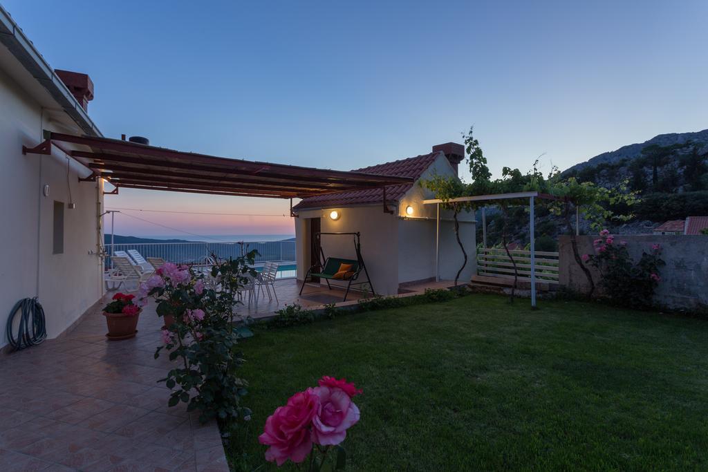 Holiday Home Urlovic Gruda エクステリア 写真